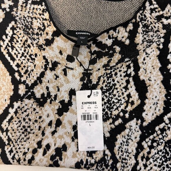 Snakeskin Mock Neck Sleeveless Top – Express, Size Large (NWT) - Picture 3 of 4